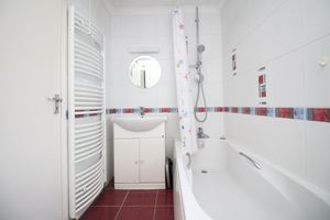 Photo 6- click for photo gallery